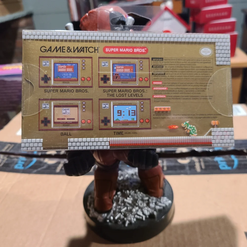 Nintendo Game & Watch: Super Mario Bros. - Gold and Red